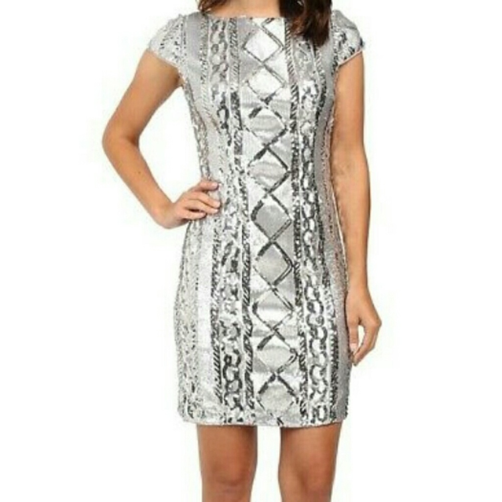 SALE 💖Adrianna Papell Sequin Dress